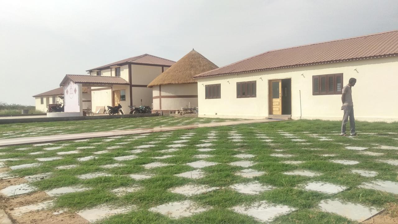 Rann Resort Dholavira Eksteriør bilde